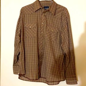 Wrangler long sleeve pearl button shirt